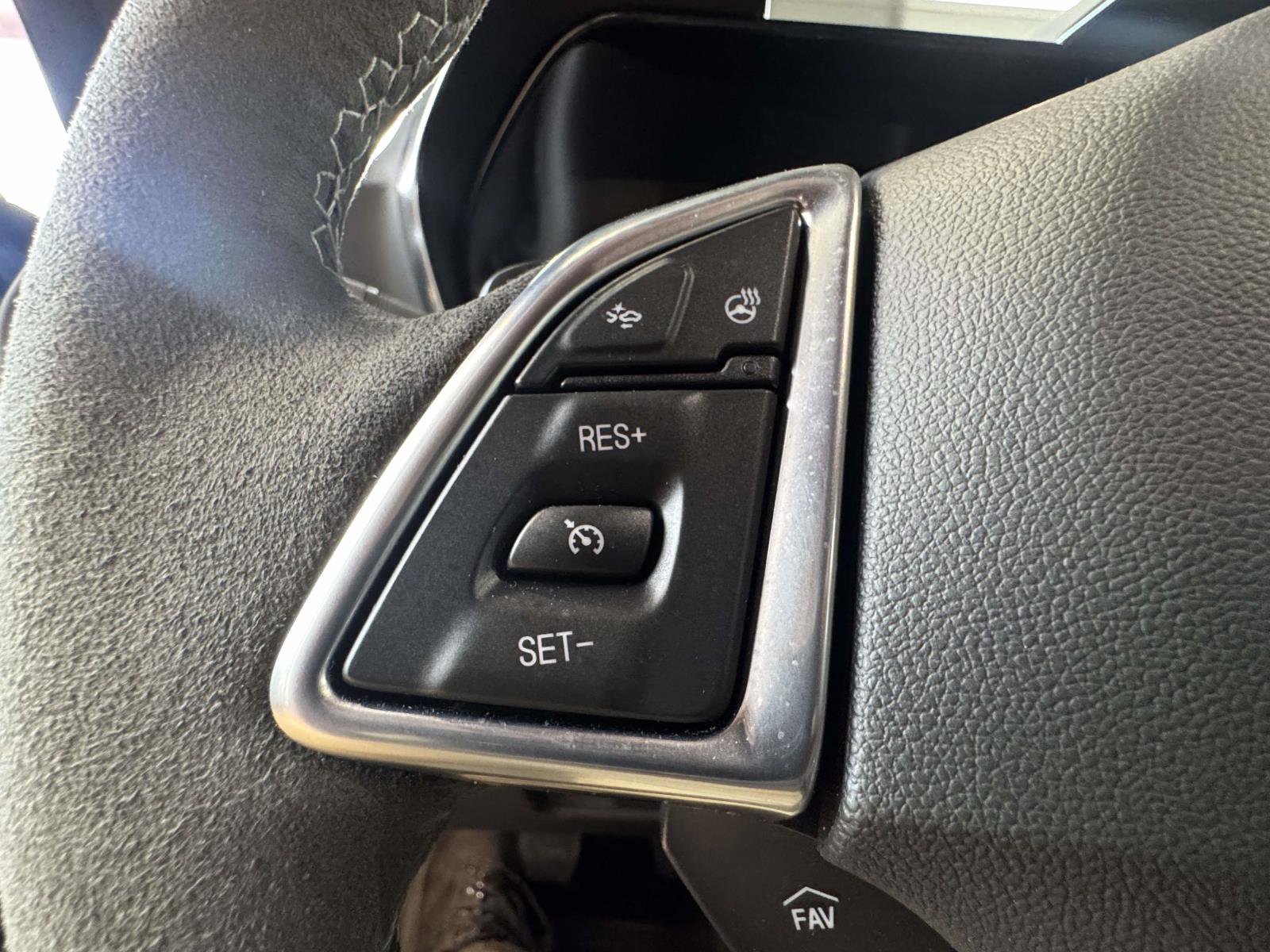 Used 2022 Chevrolet Camaro SS image 24