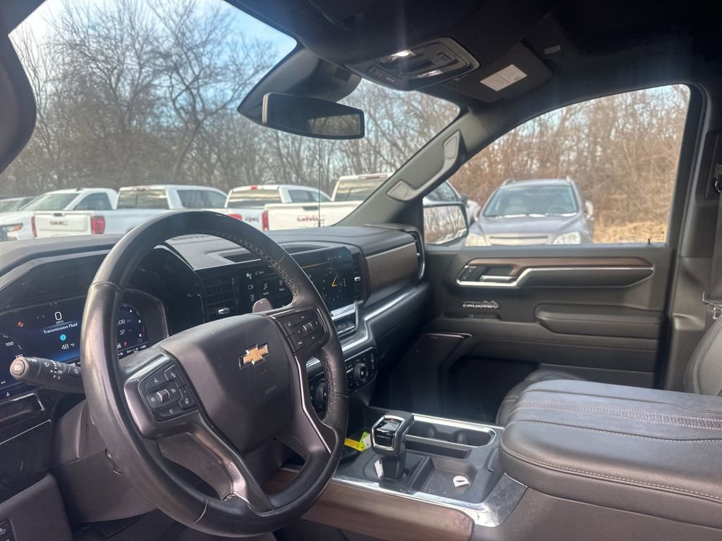 Certified 2023 Chevrolet Silverado 1500 High Country w/ Z71 Off-Road Package image 17
