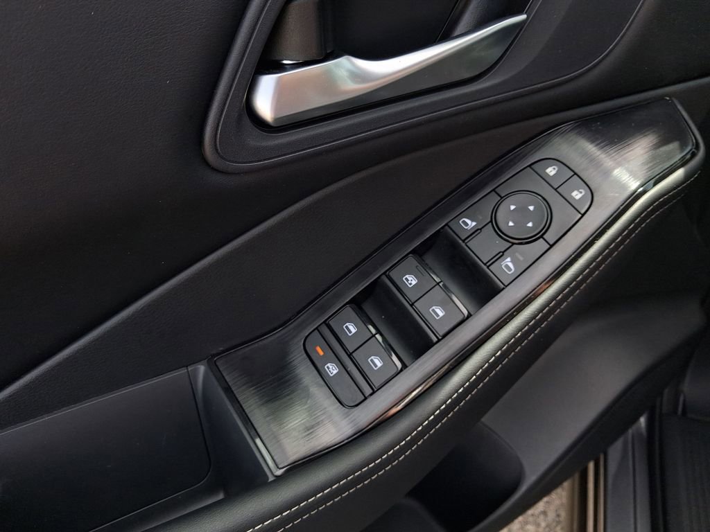 New 2026 Nissan Rogue SV AWD/4WD image 17