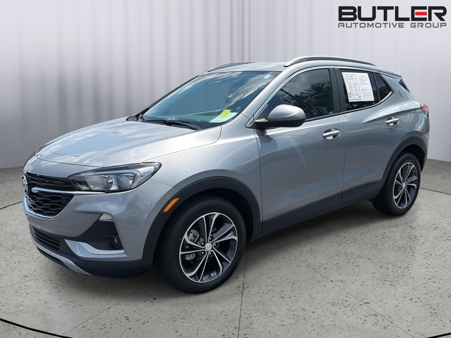Used 2023 Buick Encore GX Select FWD image 2