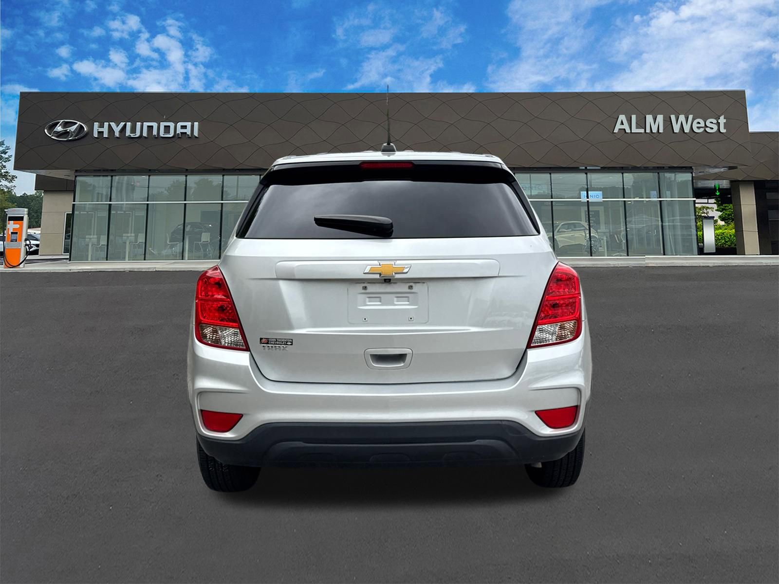 Used 2020 Chevrolet Trax LS w/ Tint and Cruise Package FWD image 6