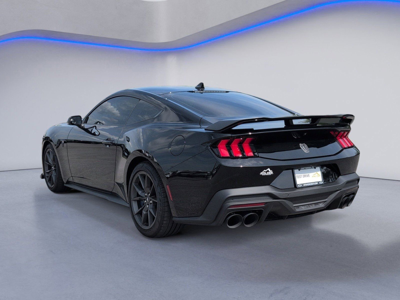 Used 2025 Ford Mustang Dark Horse RWD image 11