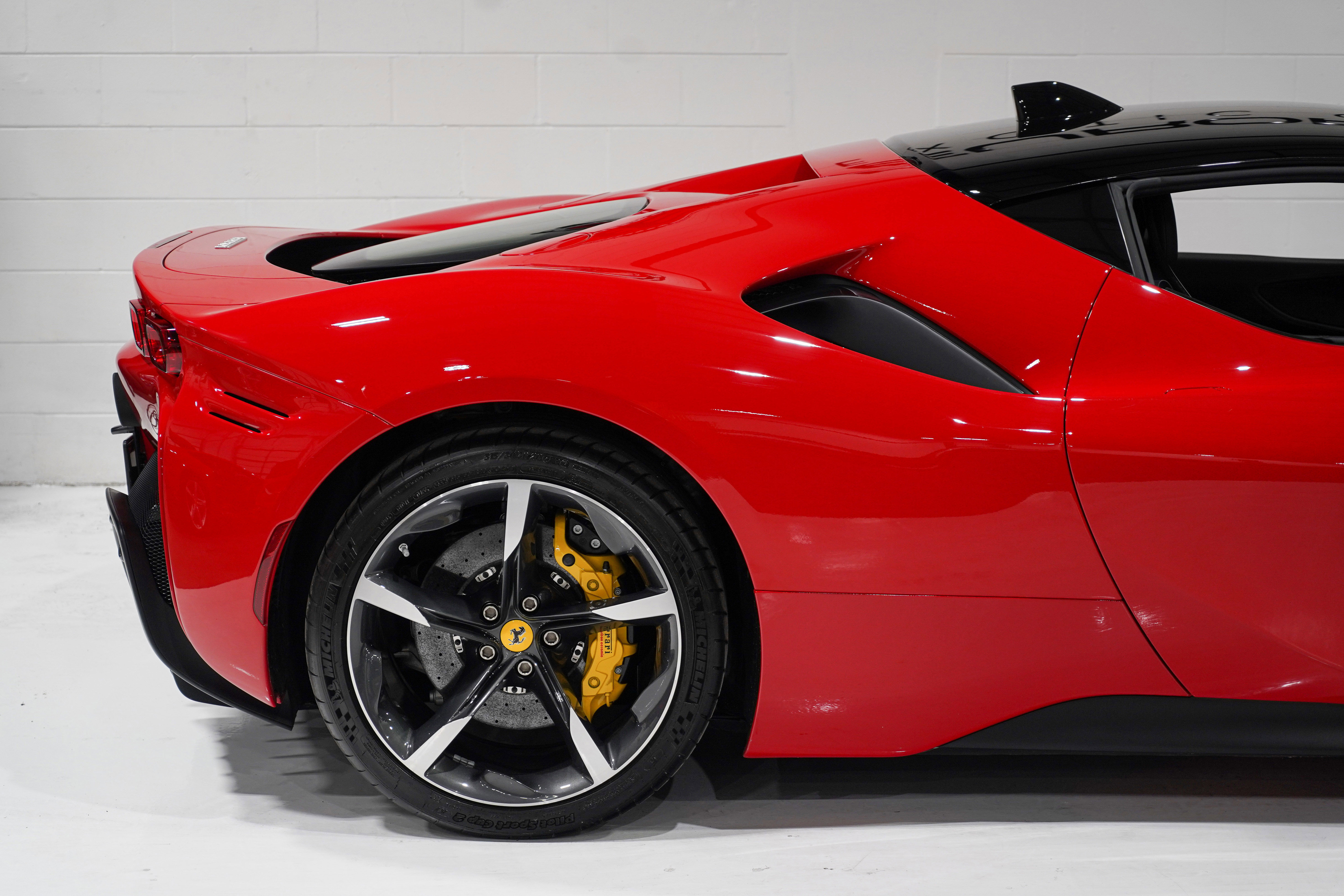 Used 2022 Ferrari SF90 Stradale AWD/4WD image 21