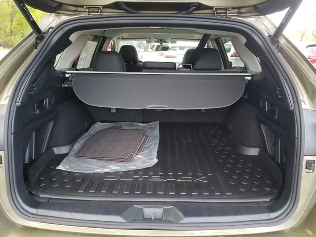 Used 2022 Subaru Outback Onyx Edition XT w/ Tech Package 2 AWD/4WD image 5