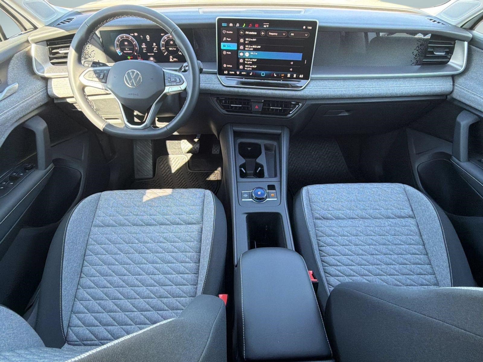 Certified 2026 Volkswagen Tiguan S FWD image 15