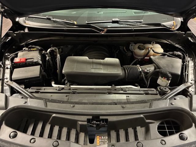 Certified 2025 Cadillac Escalade Sport AWD/4WD image 24