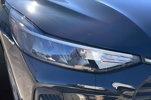 Used 2025 Ford Escape ST-Line image 28