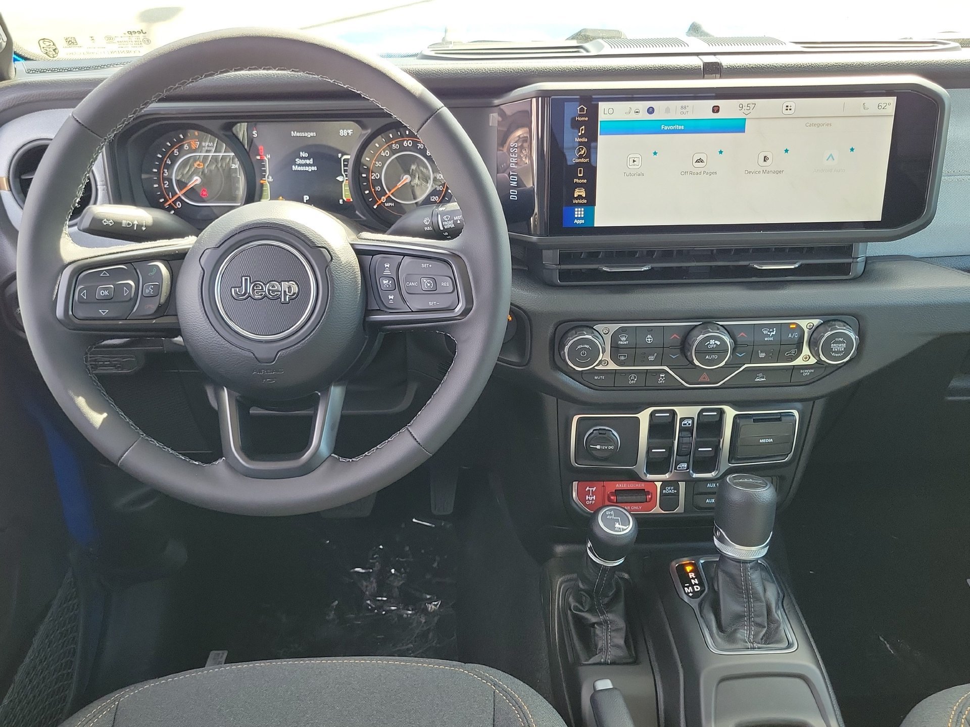 New 2026 Jeep Gladiator Sport AWD/4WD image 4