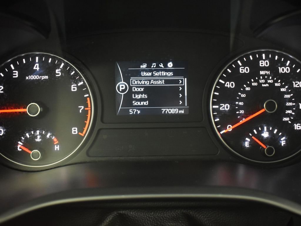 Used 2018 Kia Optima LX image 12