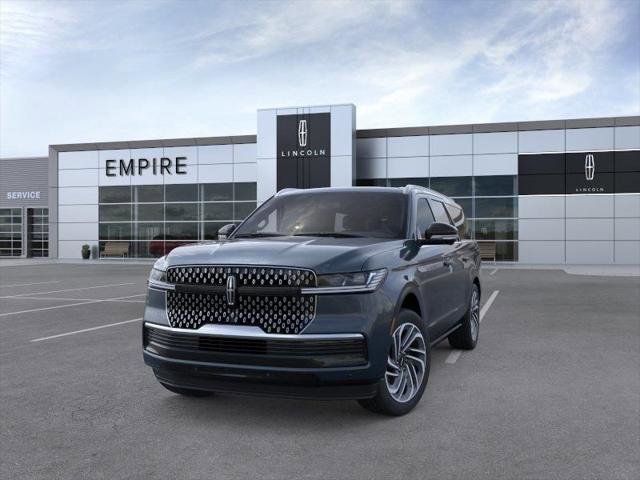 New 2026 Lincoln Navigator L Reserve AWD/4WD image 2