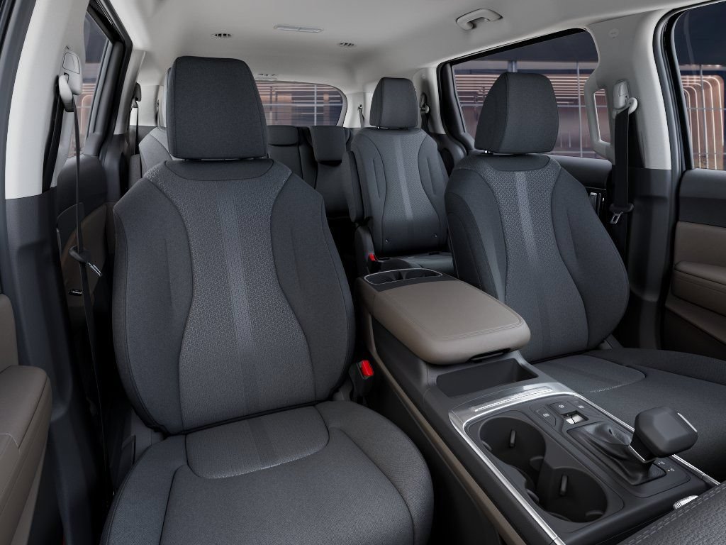 New 2026 Kia Carnival LX FWD image 15