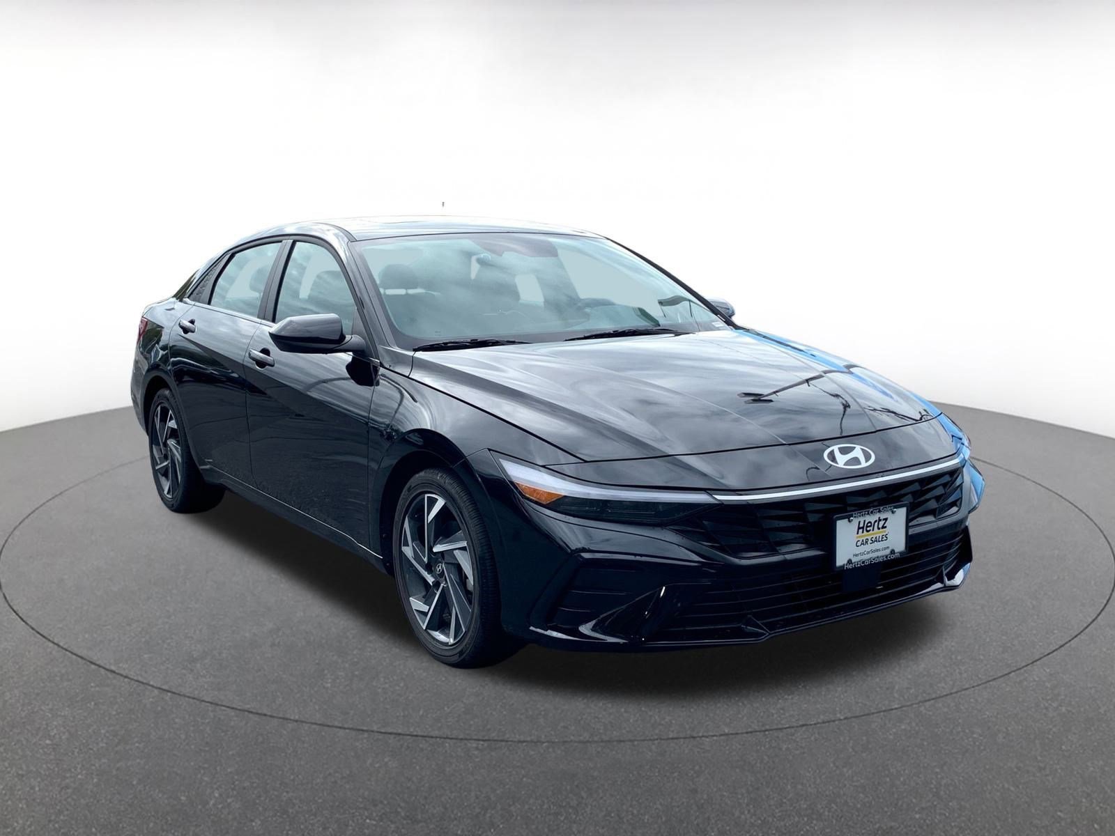 Used 2025 Hyundai Elantra SEL