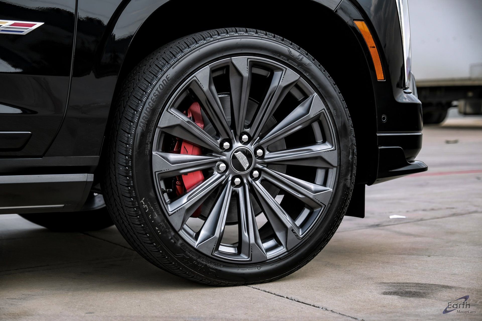 Used 2026 Cadillac Escalade V w/ LPO, Floor Liner Package image 98