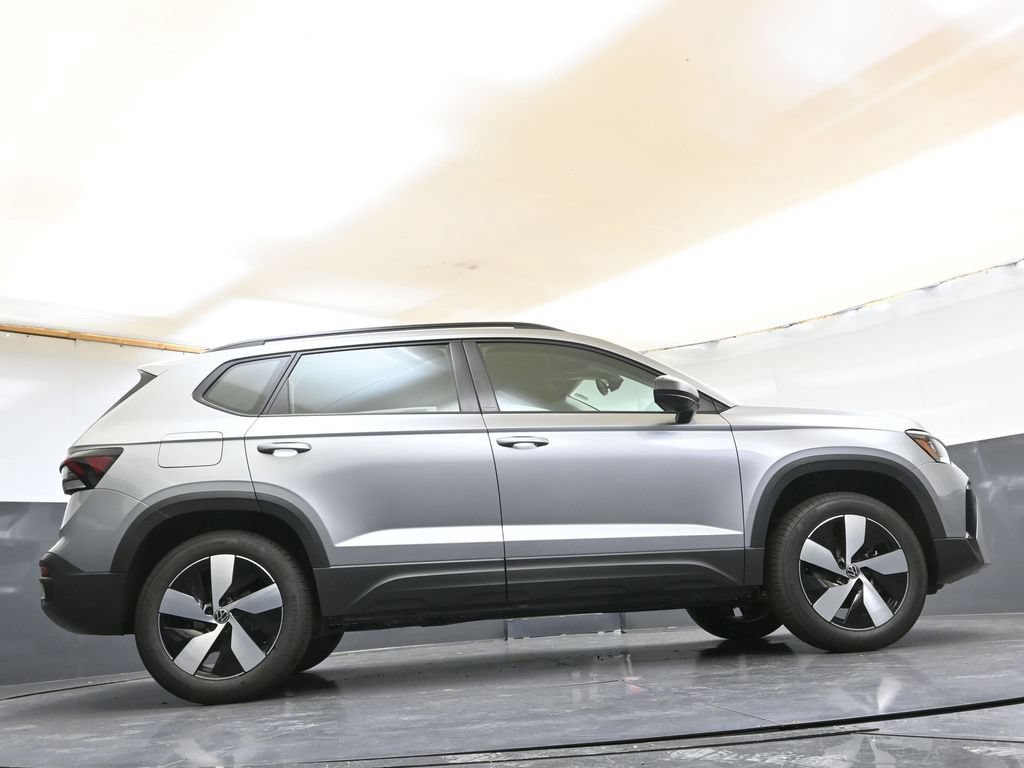 Used 2025 Volkswagen Taos S AWD/4WD image 42