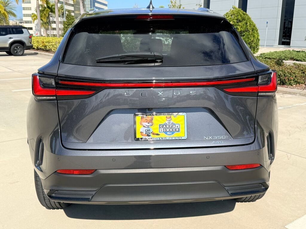 Used 2022 Lexus NX 350h AWD image 10
