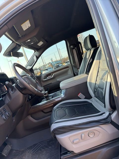 Used 2023 Chevrolet Silverado 1500 LT Trail Boss w/ Protection Package image 13