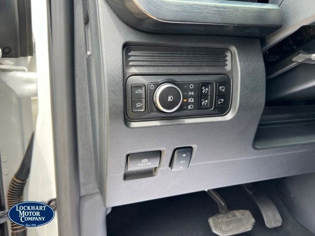 Used 2025 Ford F250 Lariat w/ FX4 Off-Road Package AWD/4WD image 51