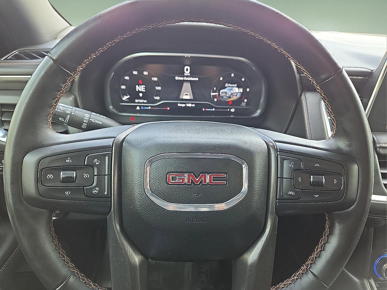 Used 2023 GMC Yukon XL AT4 w/ AT4 Premium Plus Package image 24