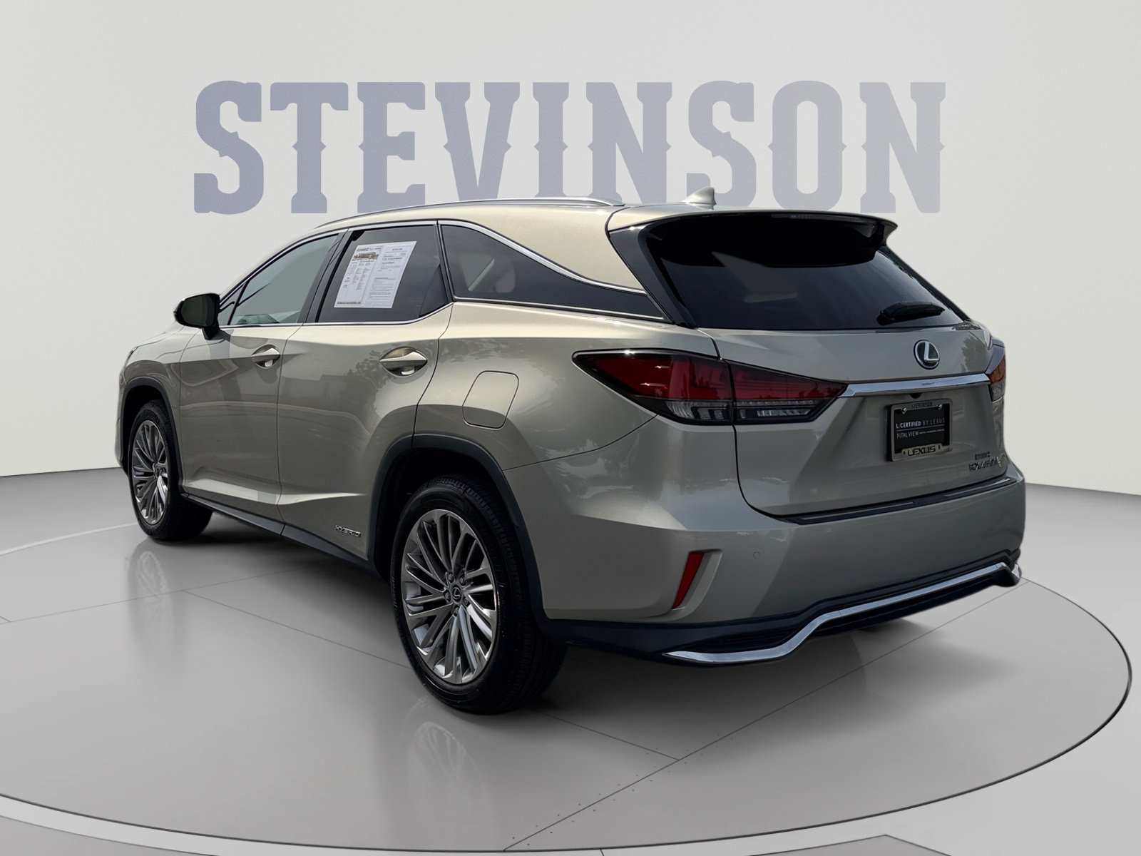 Used 2021 Lexus RX 450hL Luxury w/ Cold Area Package (CT) AWD/4WD image 3