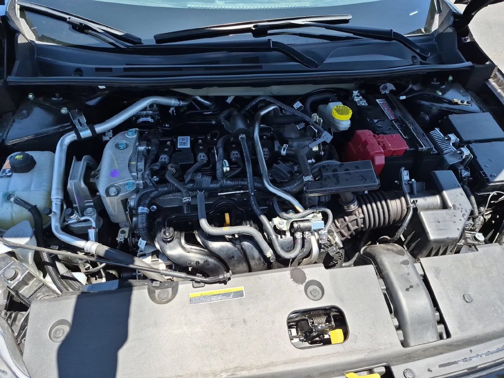 Used 2025 Nissan Sentra SV FWD image 35