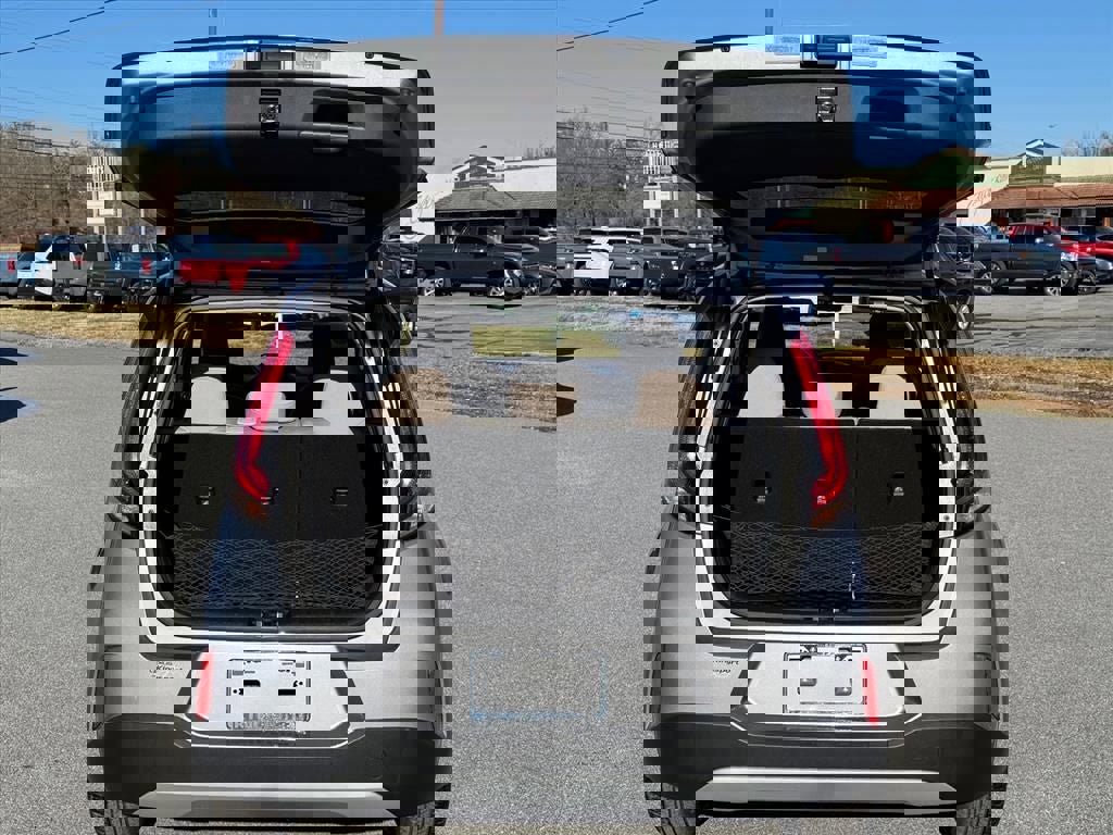 Used 2025 Kia Soul LX w/ LX Technology Package image 14