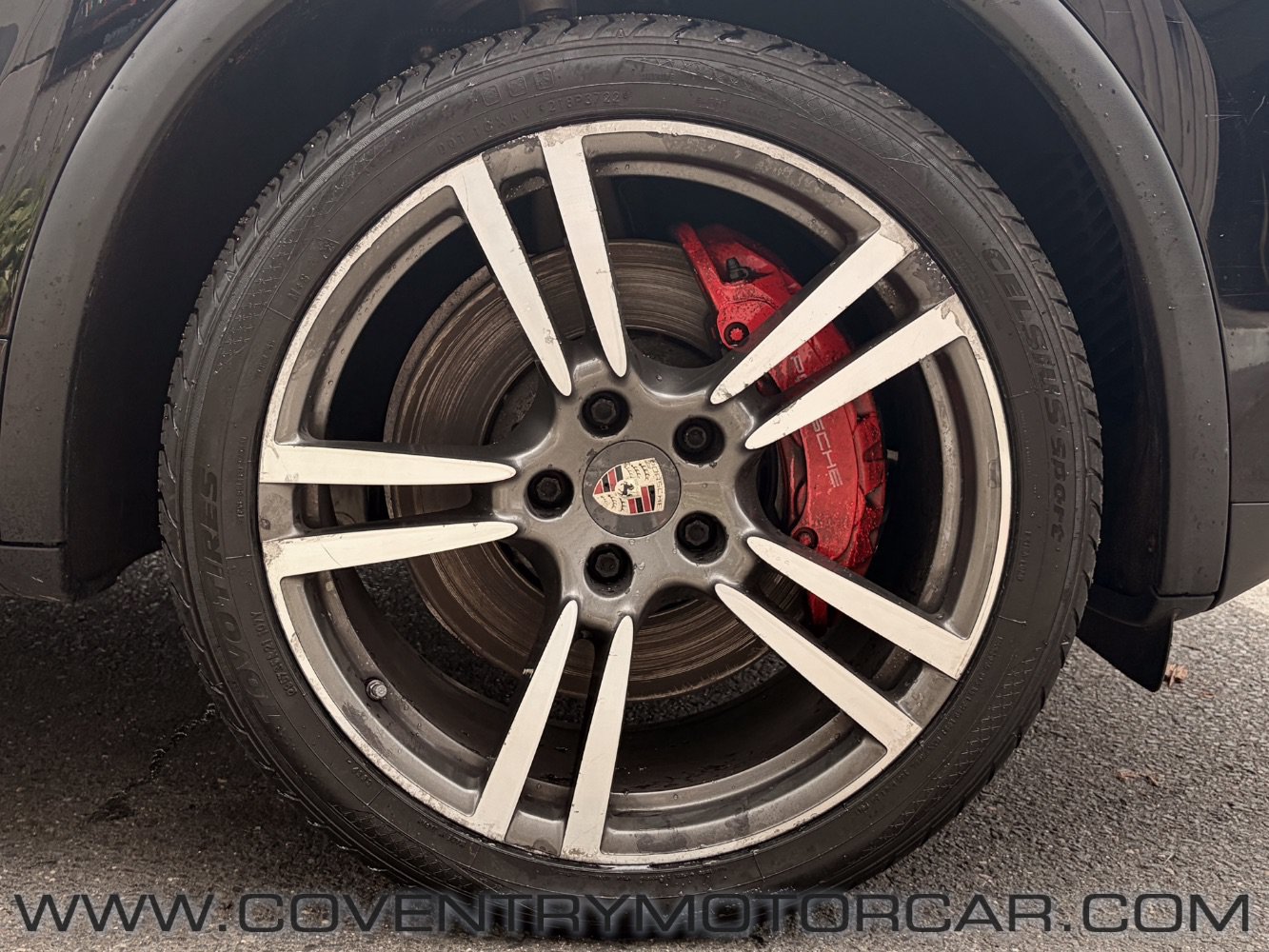 Used 2012 Porsche Cayenne Turbo AWD/4WD image 9