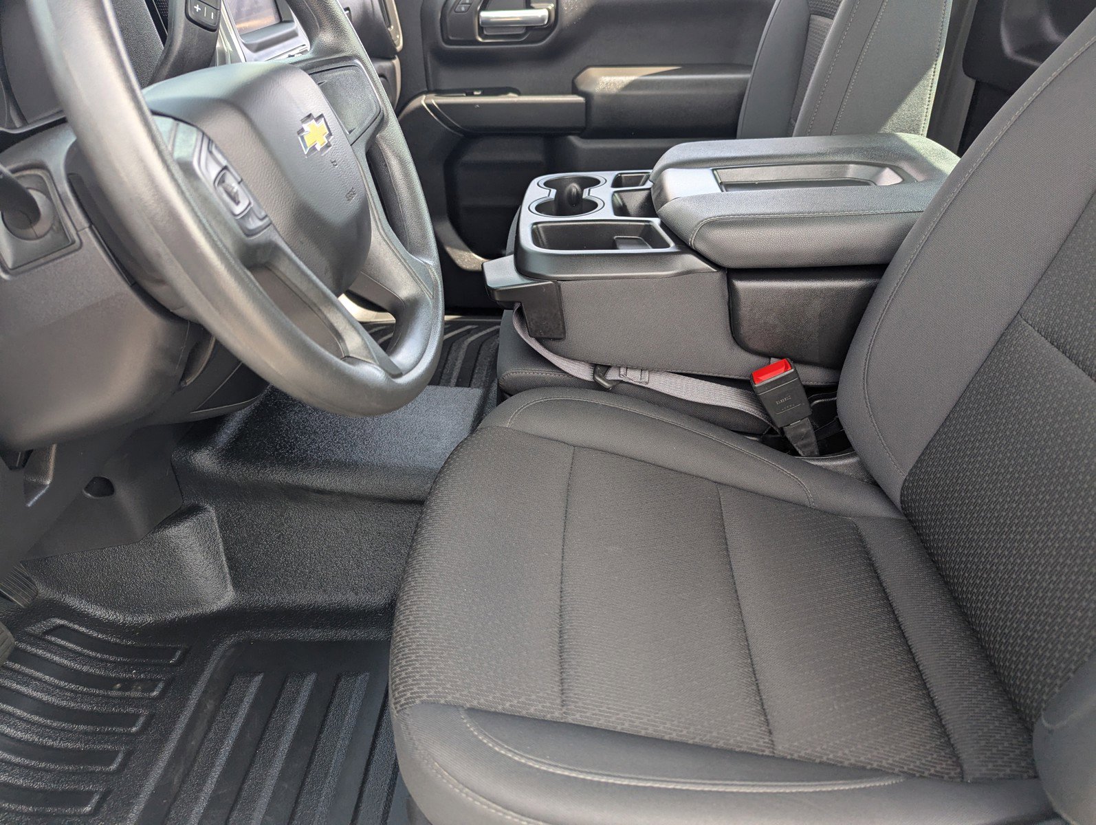 Certified 2025 Chevrolet Silverado 1500 W/T image 14