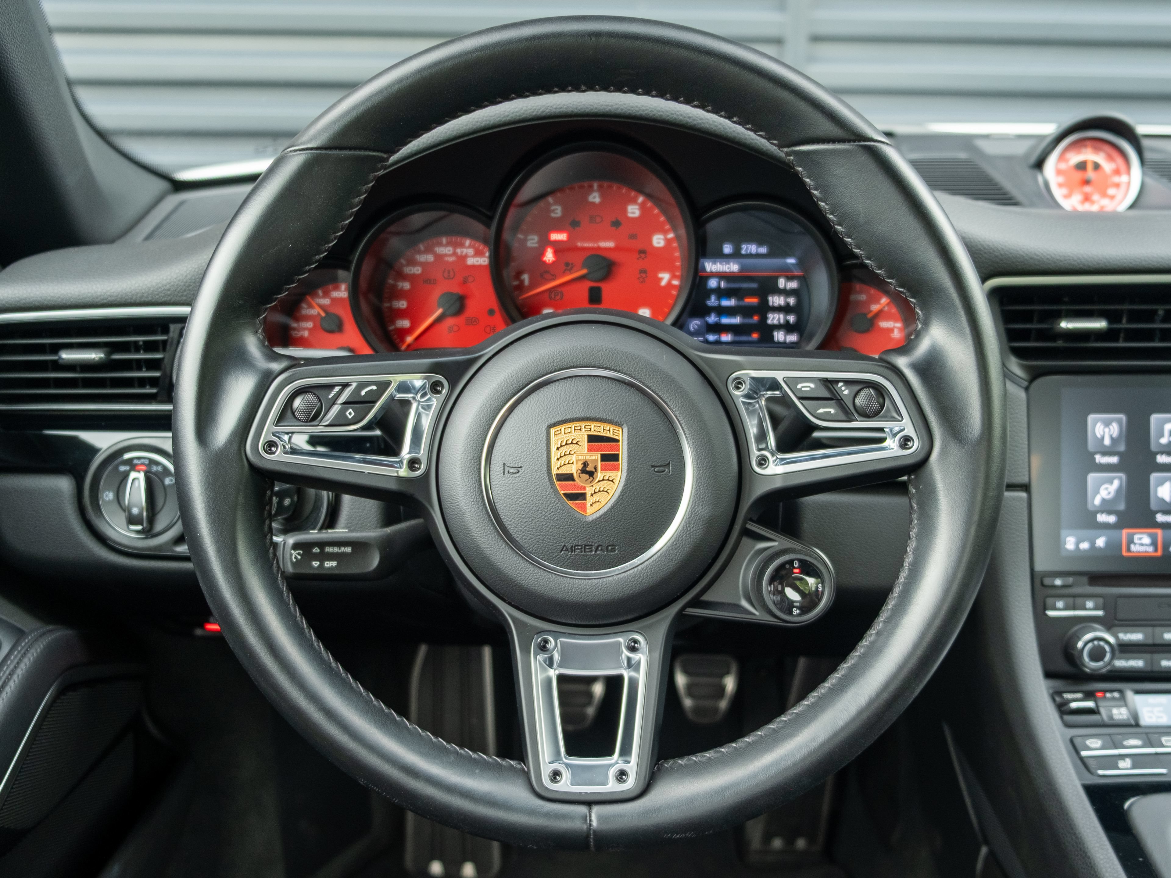 Certified 2019 Porsche 911 Carrera T RWD image 23