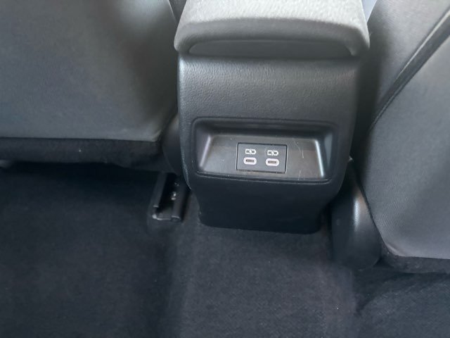 Used 2024 Toyota Corolla LE FWD image 17
