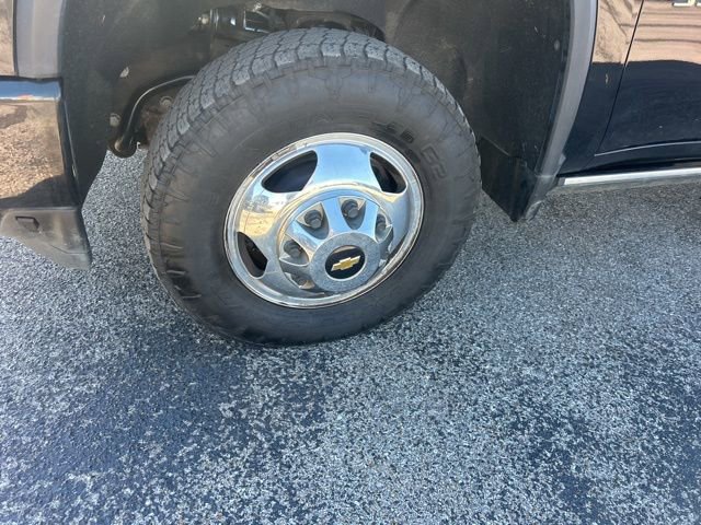 Used 2023 Chevrolet Silverado 3500 High Country image 10