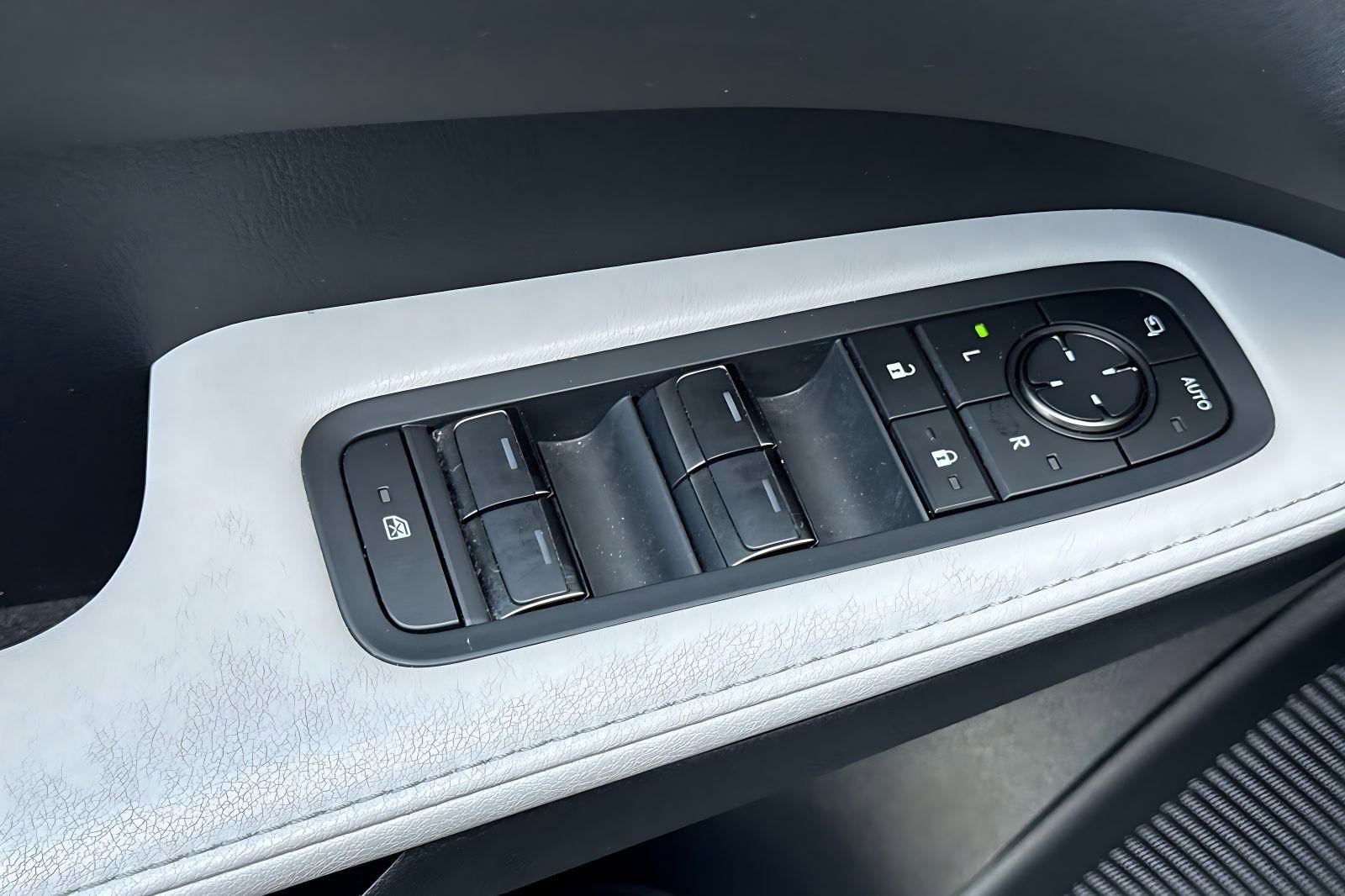 Certified 2023 Lexus RX 350 Premium w/ Cold Area Package FWD image 15
