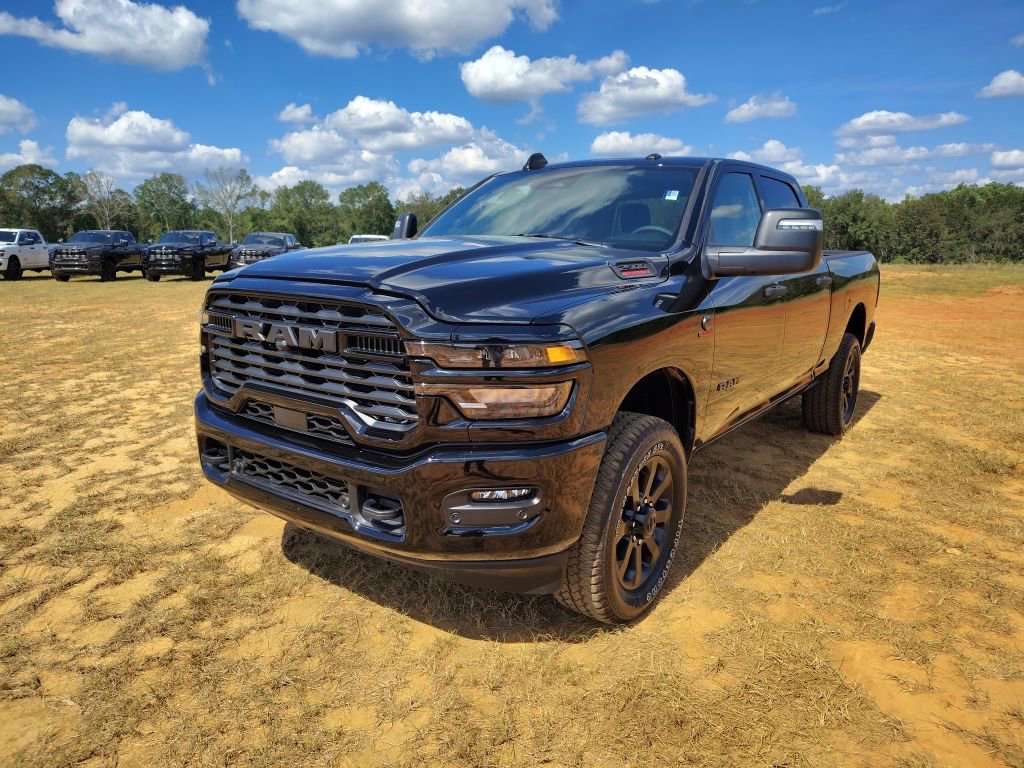 New 2025 RAM 2500 Big Horn AWD/4WD image 4