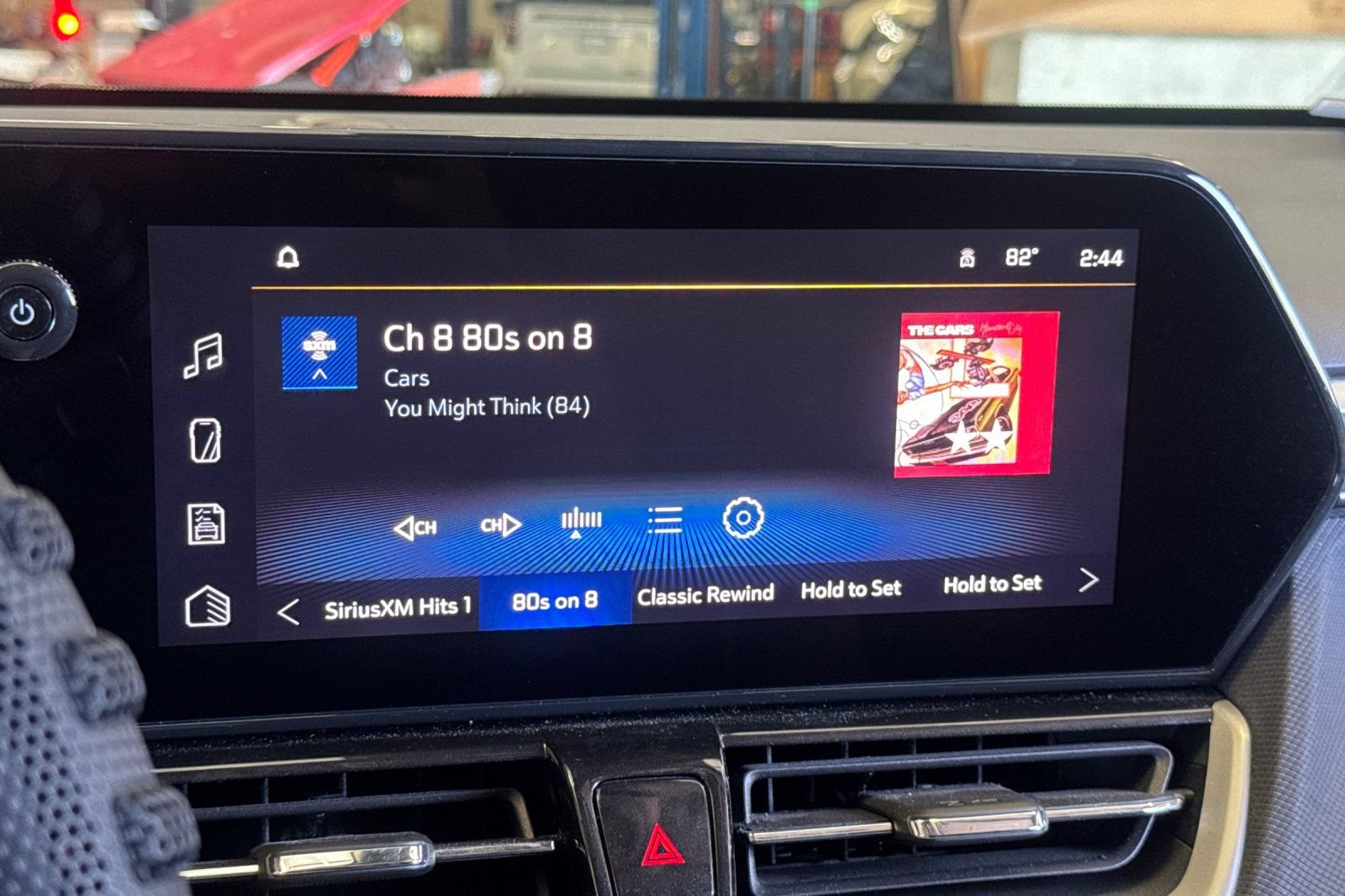 Used 2024 Chevrolet TrailBlazer LT w/ LT Cold Weather Package FWD image 25