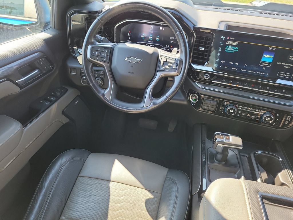 Used 2022 Chevrolet Silverado 1500 ZR2 w/ Technology Package AWD/4WD image 27