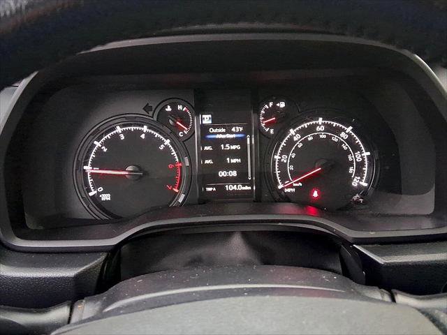 Used 2022 Toyota 4Runner SR5 Premium w/ Moonroof Package image 9