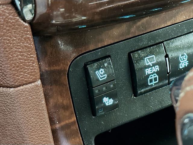 Used 2014 Buick Enclave Premium w/ Trailering Provision Package image 22