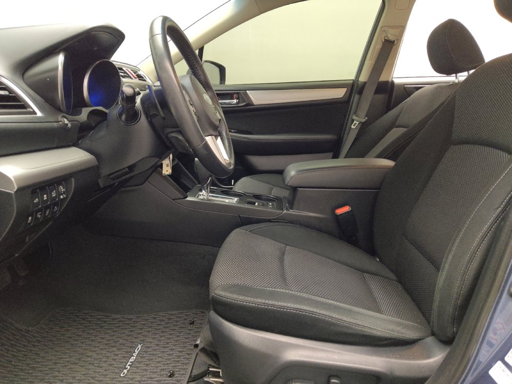 Used 2017 Subaru Outback 2.5i Premium image 17