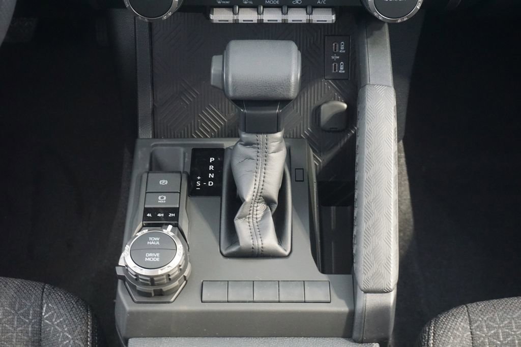 New 2026 Toyota 4Runner SR5 AWD/4WD image 29