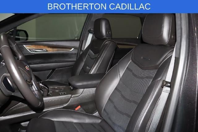 Used 2019 Cadillac XT5 Platinum AWD/4WD image 21