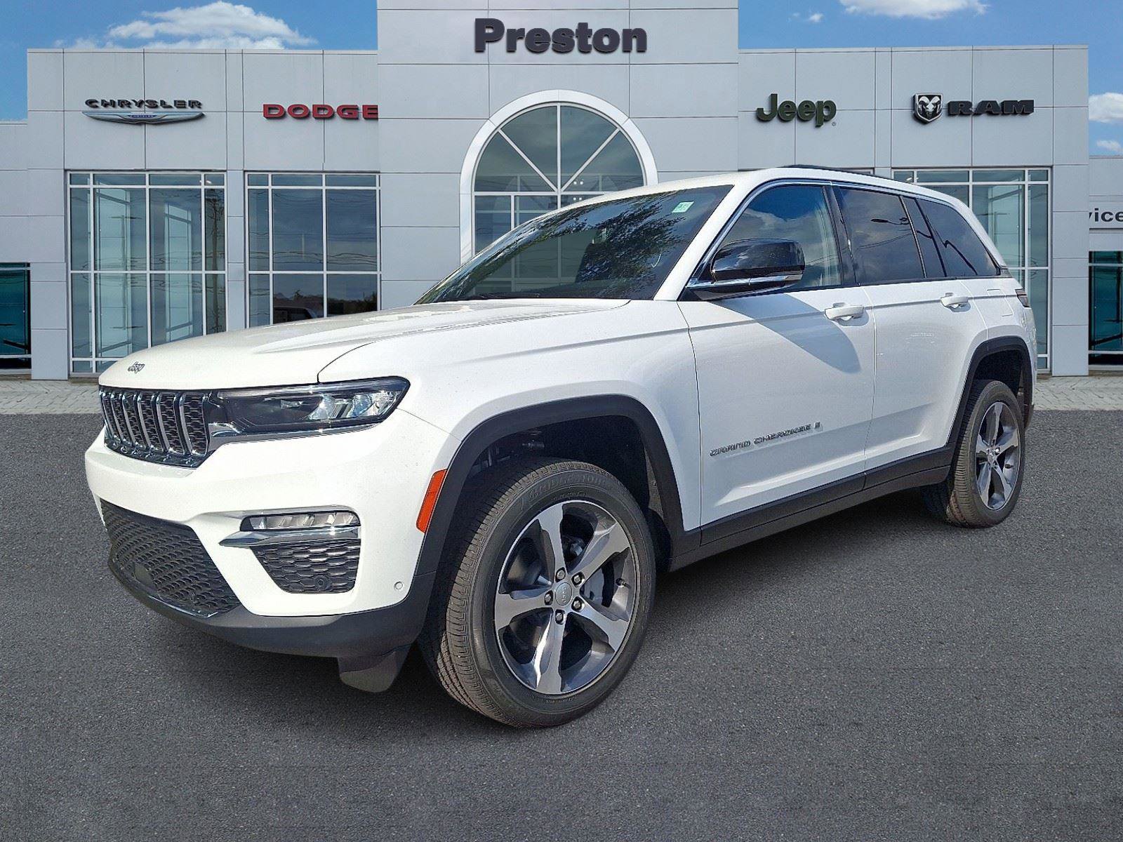 New 2025 Jeep Grand Cherokee Limited