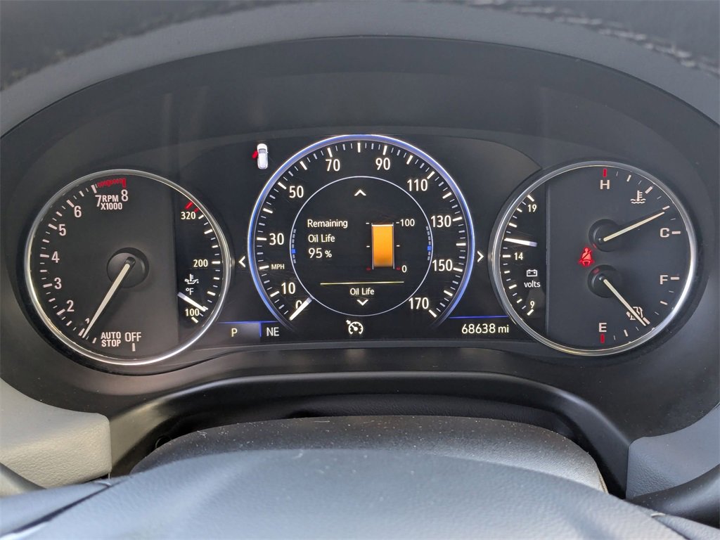 Used 2024 Buick Enclave Premium image 21