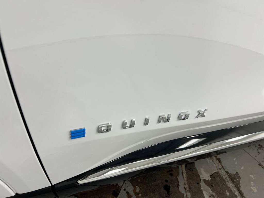 New 2026 Chevrolet Equinox EV LT w/ Convenience Package II image 28