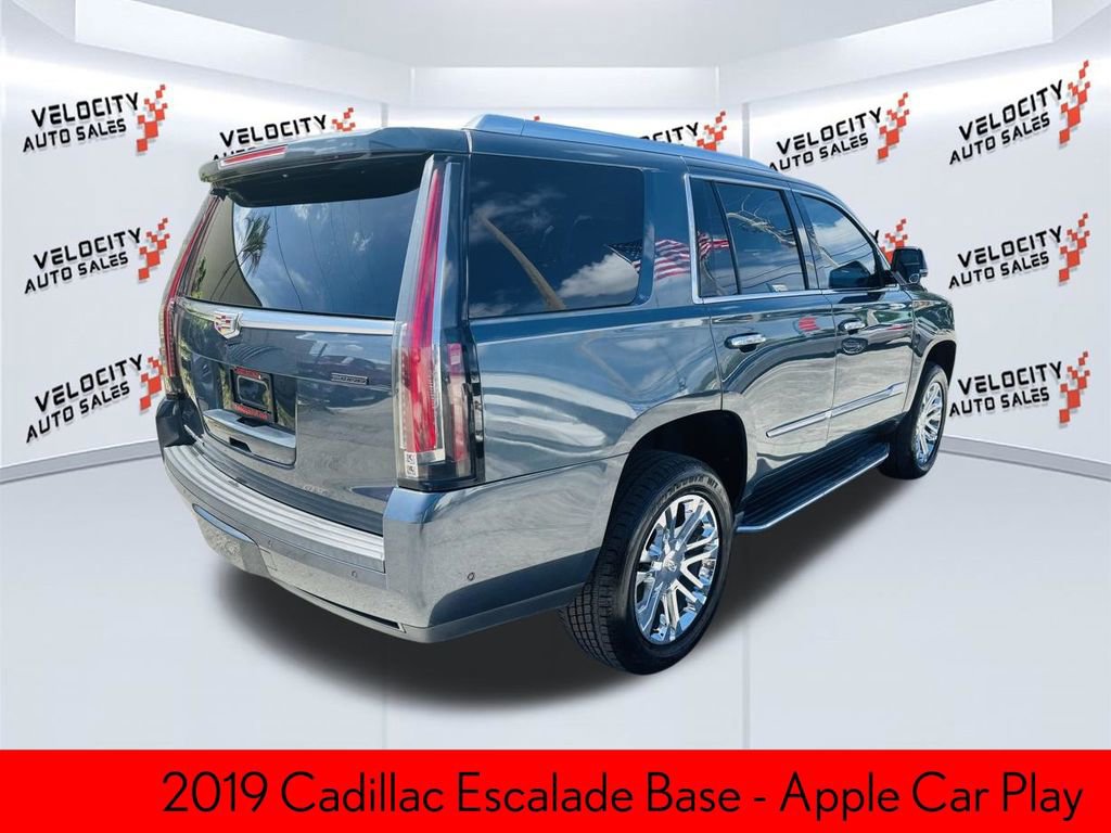 Used 2019 Cadillac Escalade 2WD image 3