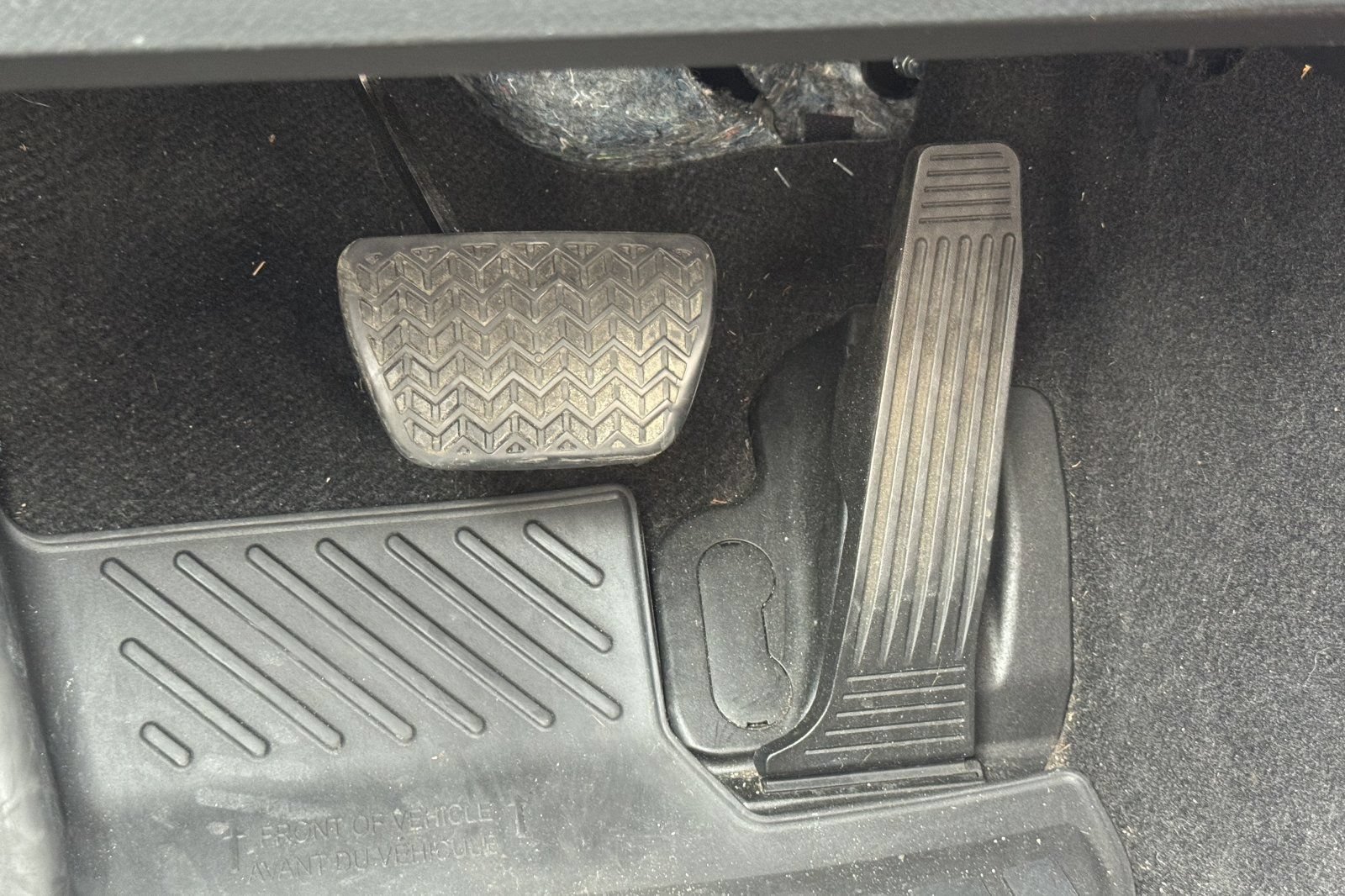 Used 2025 Toyota Camry LE FWD image 33