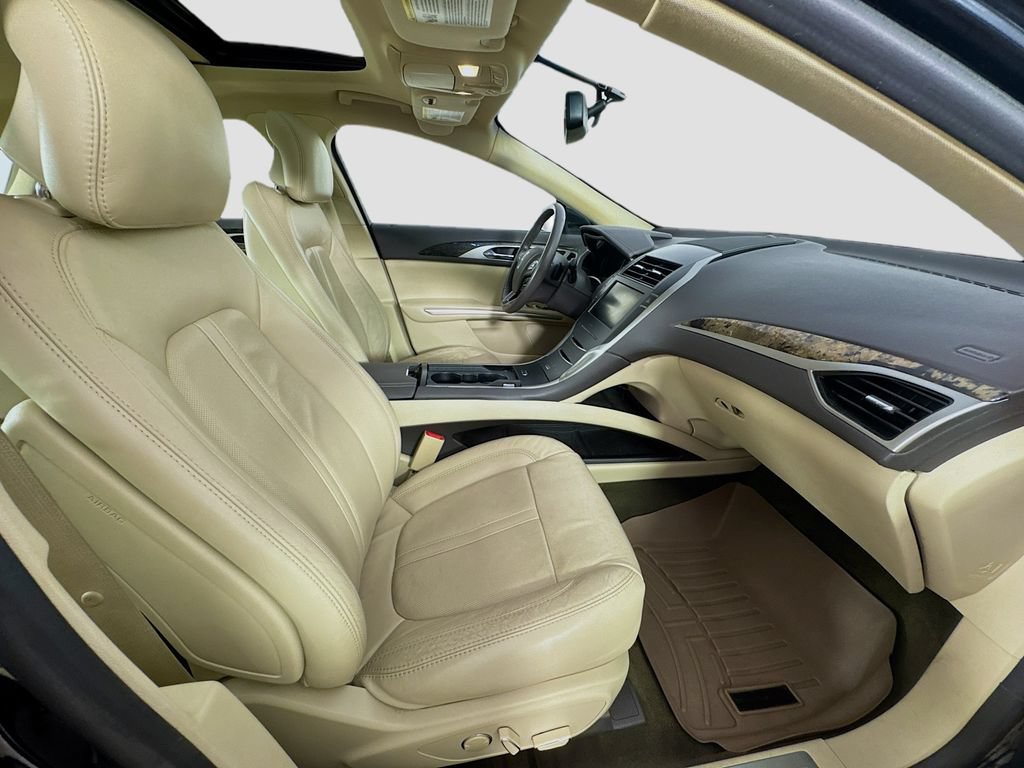 Used 2014 Lincoln MKZ AWD w/ Equipment Group 102A Reserve image 34