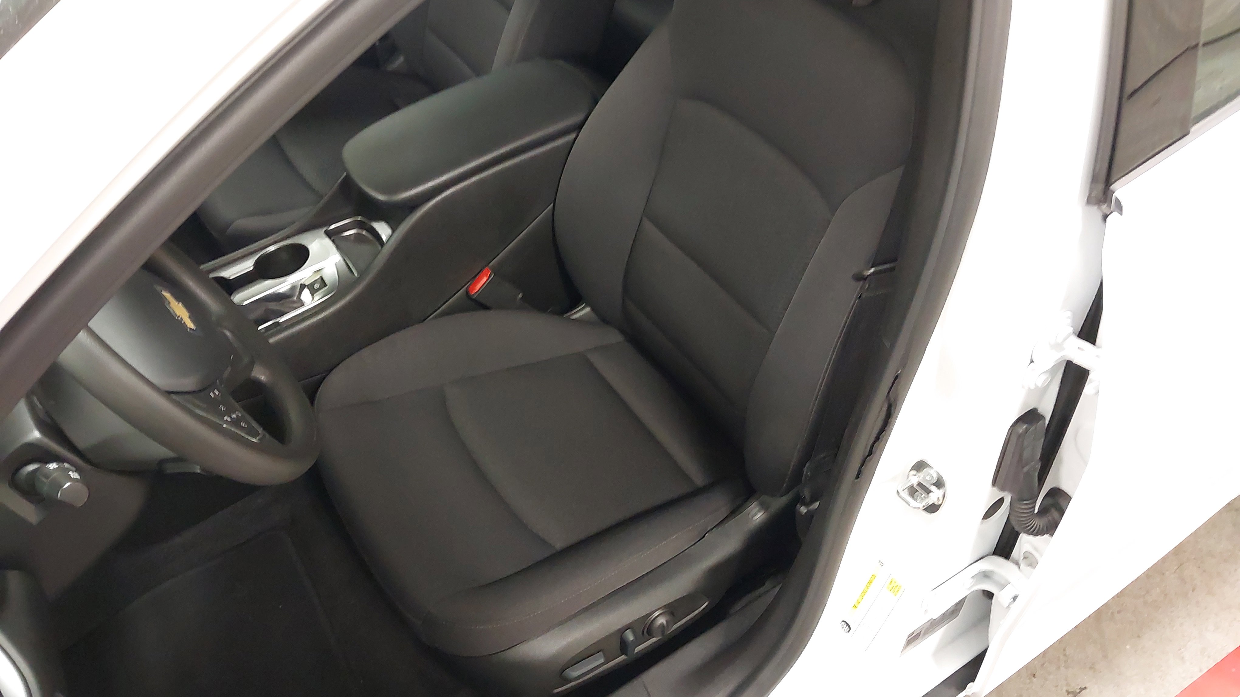 Used 2023 Chevrolet Malibu LS w/ Driver Confidence Package image 22