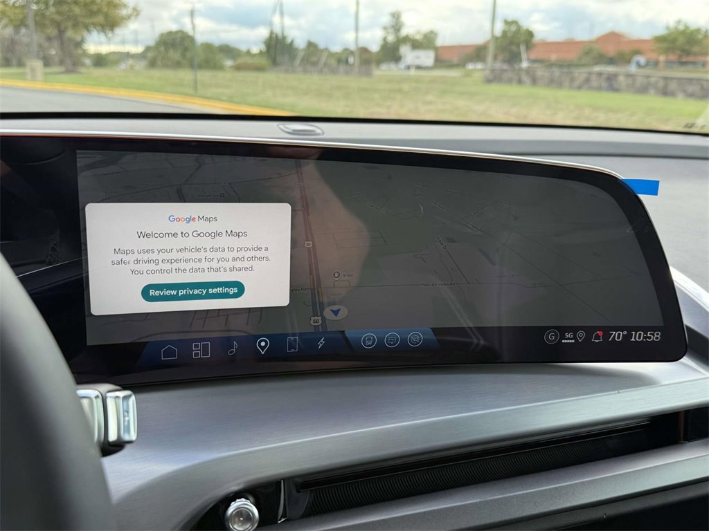 New 2026 Cadillac Vistiq Luxury w/ LPO, Floor Liner Package image 12