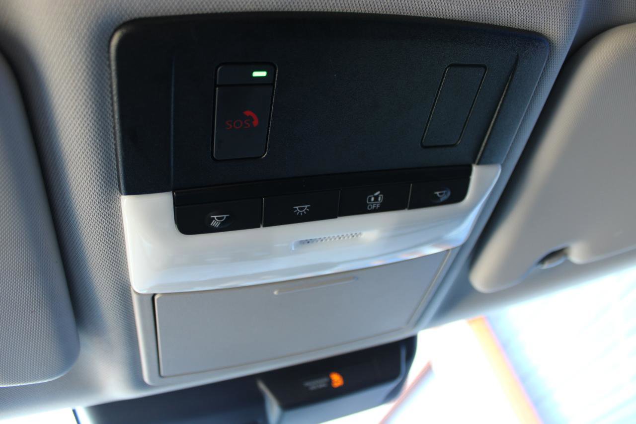 Used 2024 Mitsubishi Outlander SE Black Edition image 32