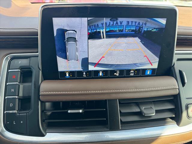 Used 2021 Chevrolet Suburban High Country image 13