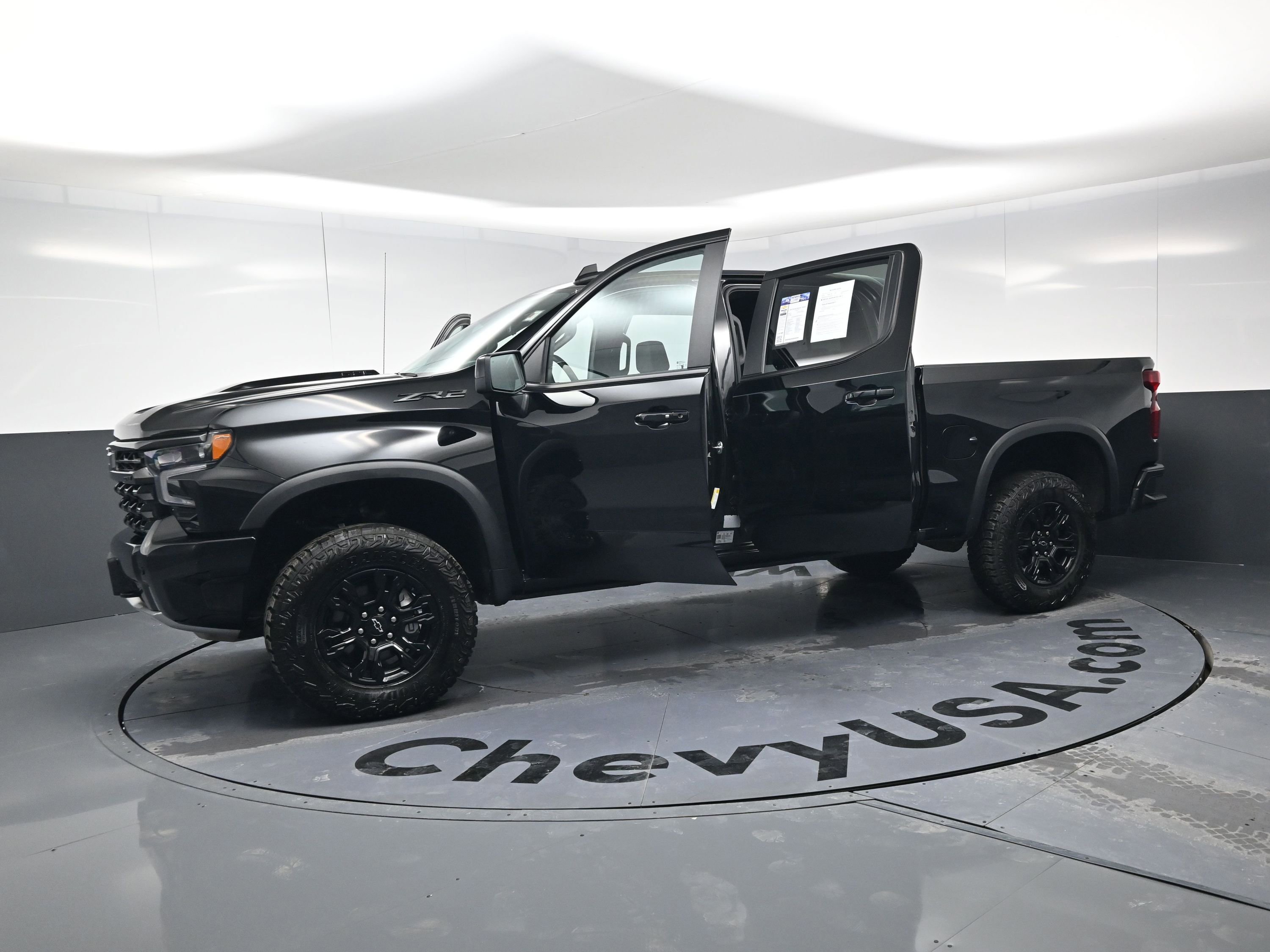 Certified 2025 Chevrolet Silverado 1500 ZR2 w/ Technology Package image 22